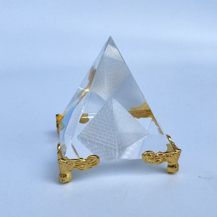 Ägyptische Kristallpyramide pharao Pyramide