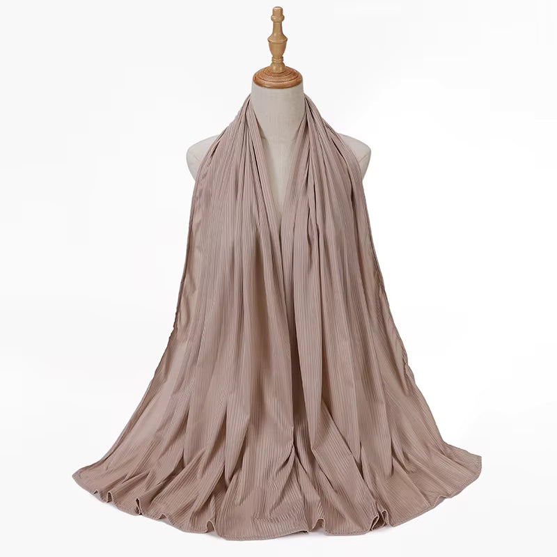 Coming soon Premium Kuwaiti Hijab Schal Kopftuch– Glänzend, Gerippt & Atmungsaktiv